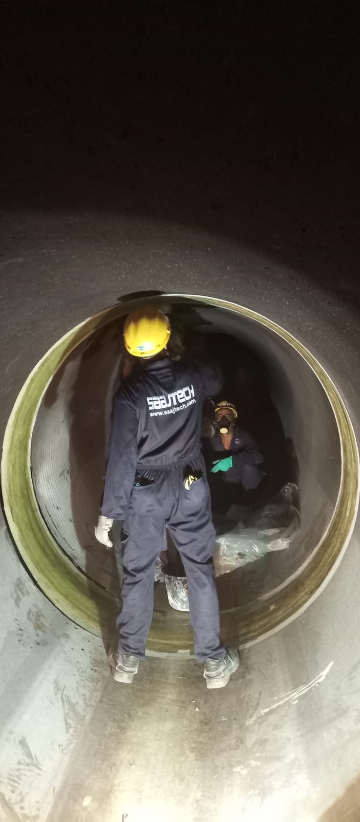 GRP DNN 1200mm pipe lamination work at Alezzel Hidd Power Plant